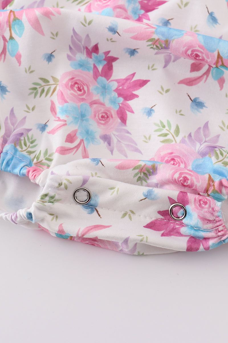 Blue petal meadow embroidery girl bubble