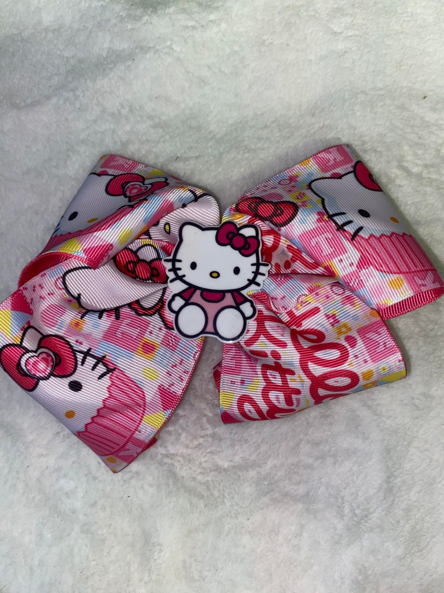 Hello Kitty Bow