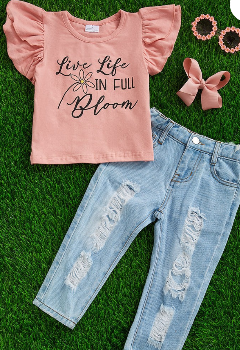 "Live Life In Full Bloom" Angel Sleeve Cameo Color Top